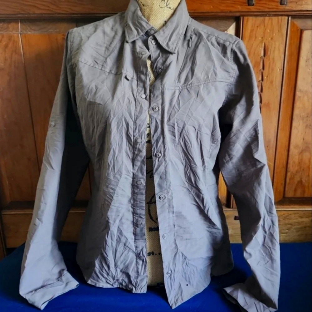 Patagonia top size 8